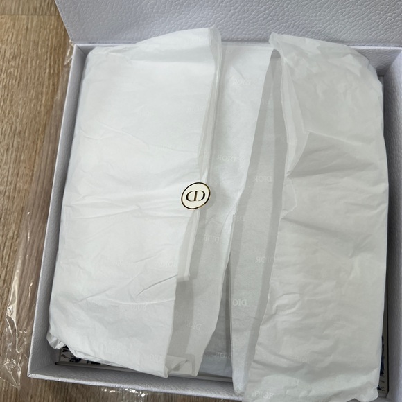 Dior puzzle 2024 - Picture 4 of 5